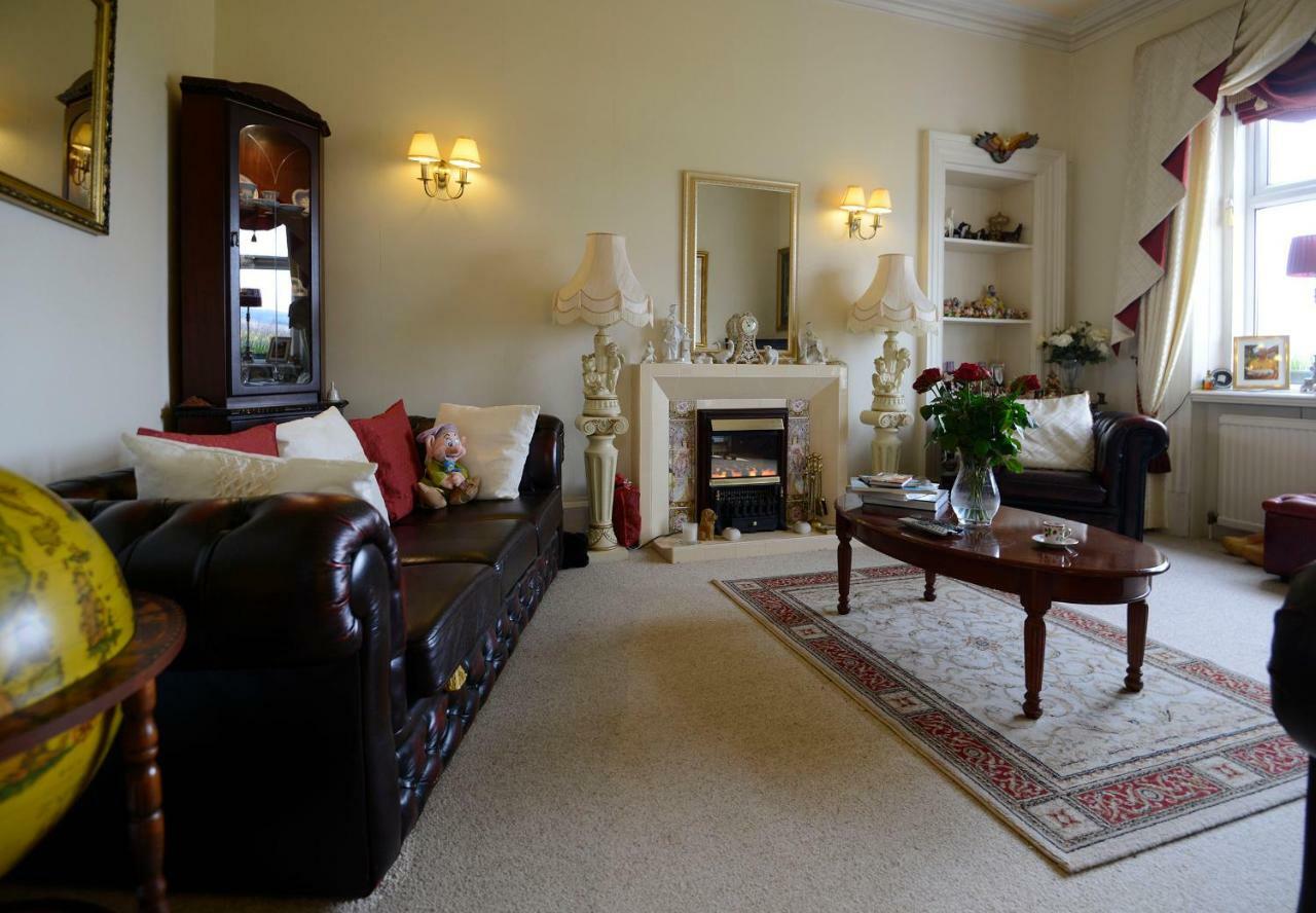 Inverlochy Villas (Adults Only) Fort William Exterior photo