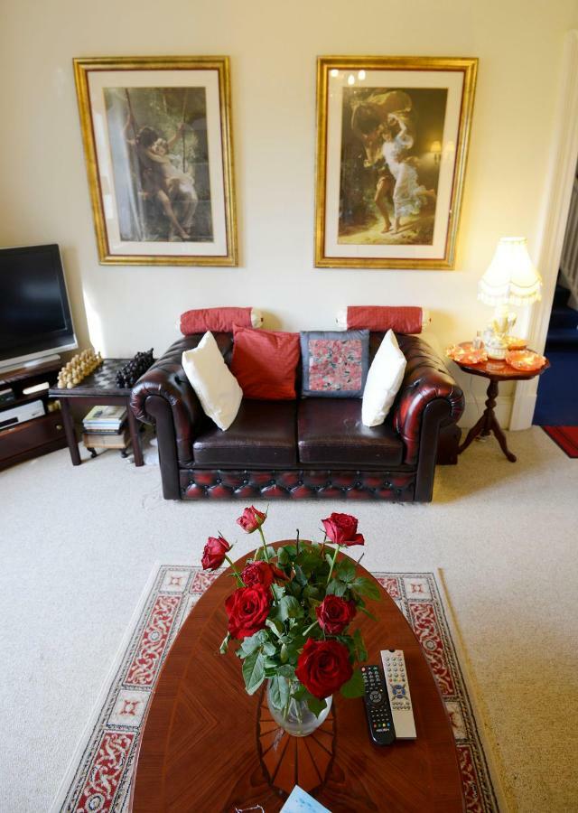 Inverlochy Villas (Adults Only) Fort William Exterior photo