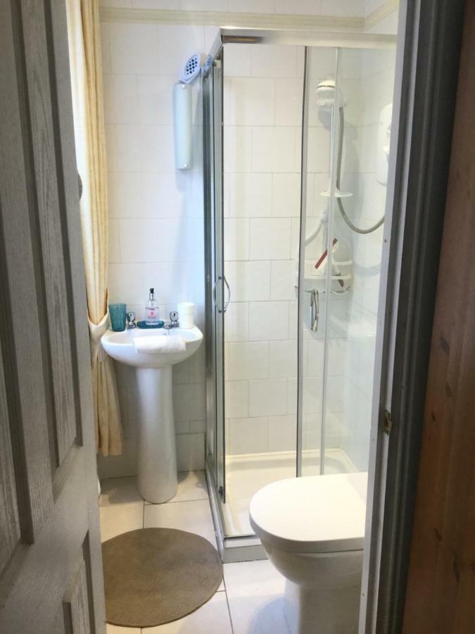 Inverlochy Villas (Adults Only) Fort William Exterior photo