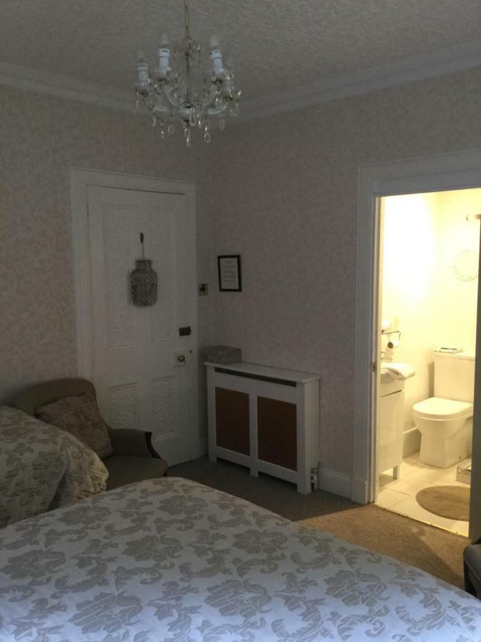Inverlochy Villas (Adults Only) Fort William Exterior photo