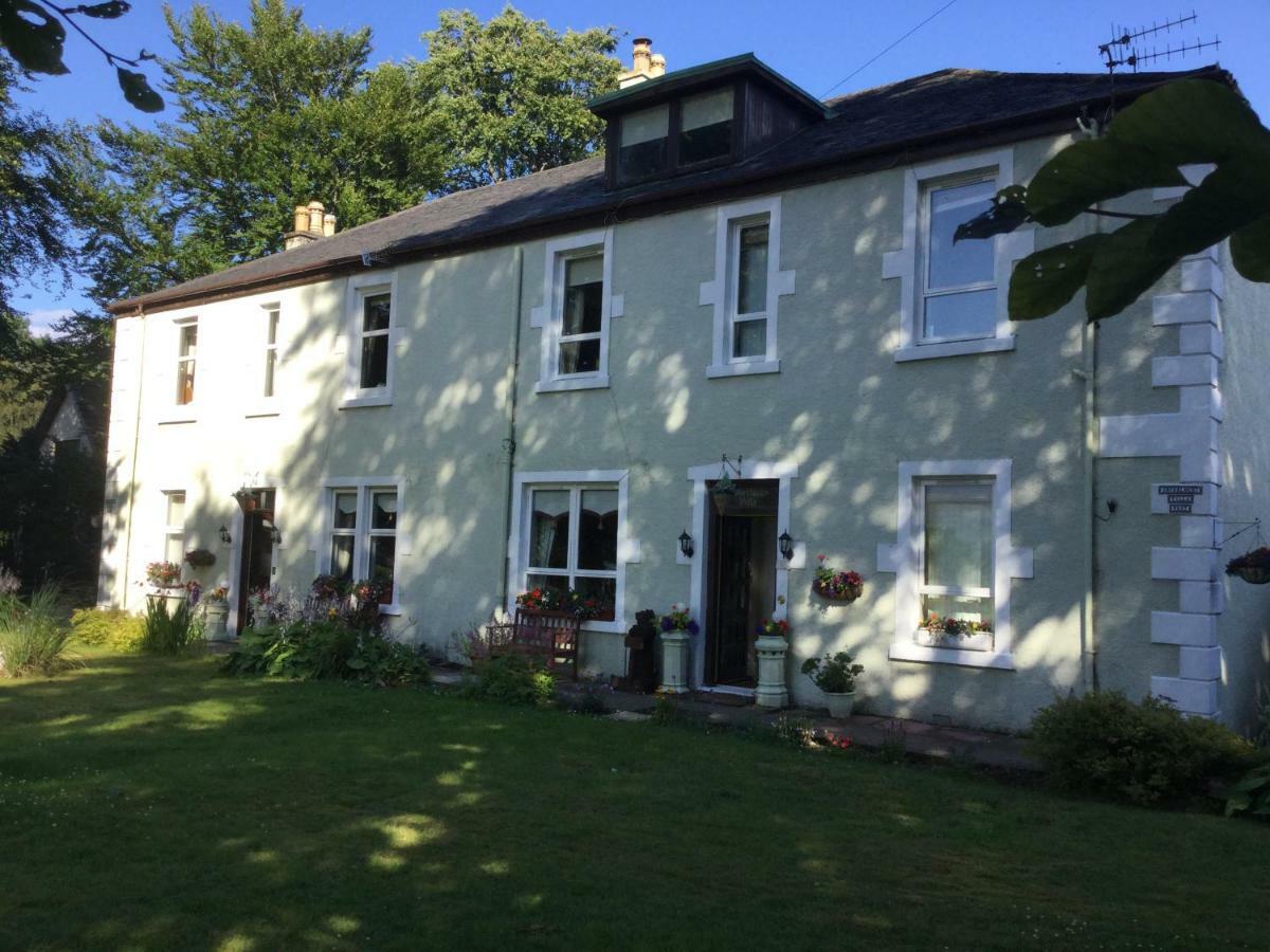 Inverlochy Villas (Adults Only) Fort William Exterior photo