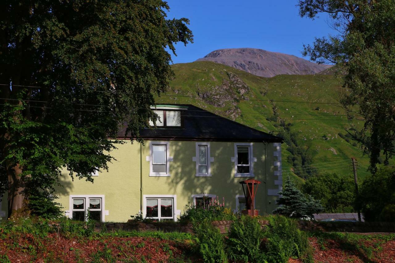 Inverlochy Villas (Adults Only) Fort William Exterior photo